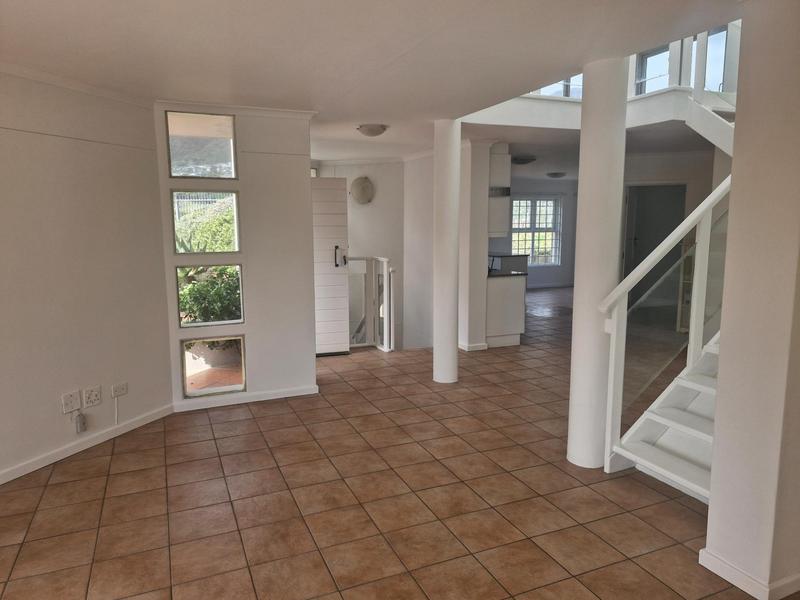 To Let 3 Bedroom Property for Rent in Hout Bay Western Cape